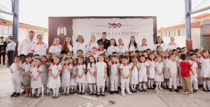 Impulsa Beto Granados valores cívicos y equipamiento escolar